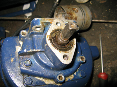 Bottom oil seal